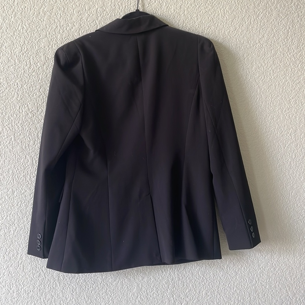 Large black jacket - Picture 3 of 3